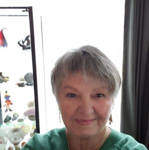 Meet your Posher, Linda